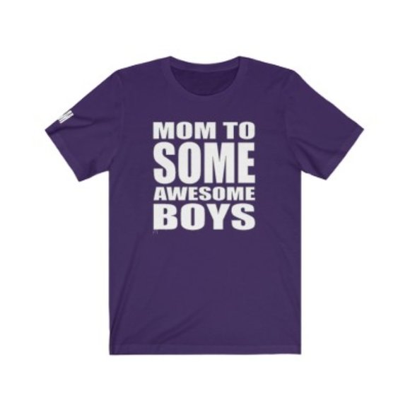 SBC Mom to Boys Short Sleeve Graphic Tee - Picture 7 of 7